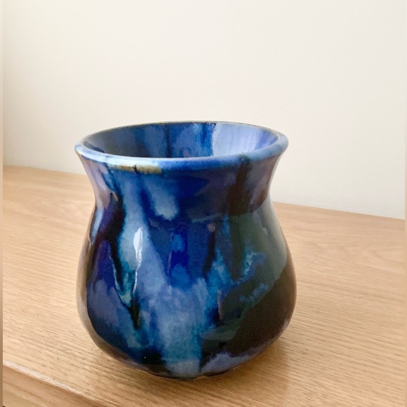 studio pottery artisan blue drip glaze hand thrown crafted vessel vase planter - Picture 3 of 11